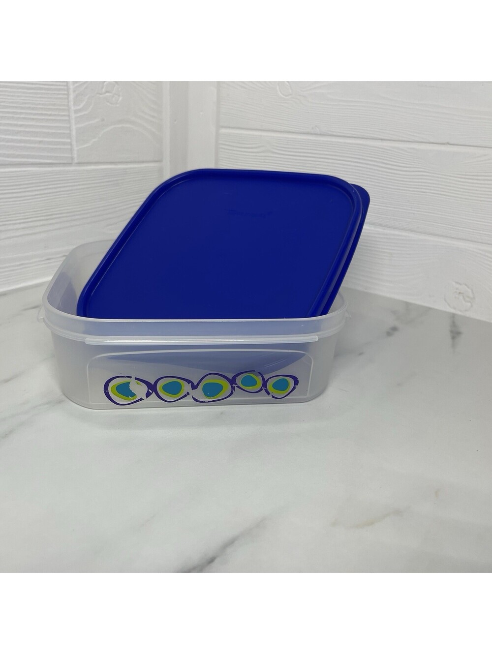Tupperware Modular Mates #1 Square 1.2 Liters Circle Design Blue Lid